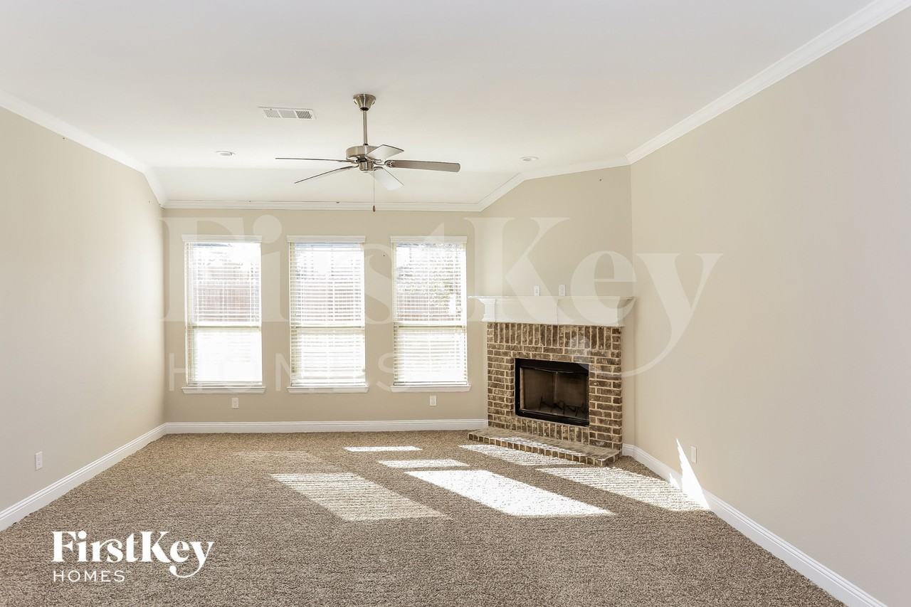 845 San Miguel Trl - Photo 3 of 16