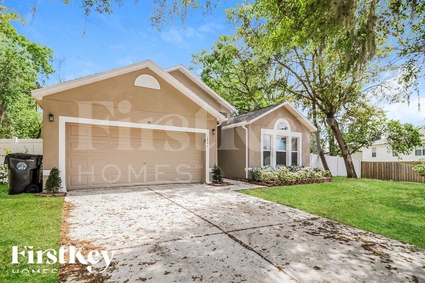 1844 Doe Lake Ct - Photo 2 of 15