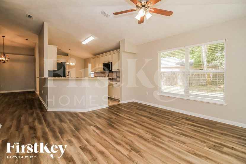 1844 Doe Lake Ct - Photo 5 of 15