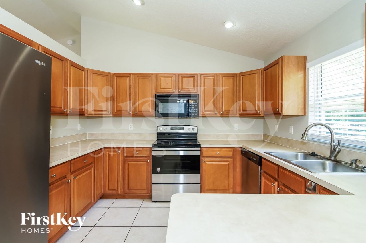 10934 Crescent Ridge Loop - Photo 5 of 16