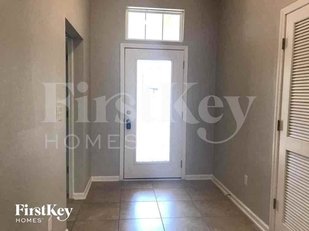 13319 Smithwick Ln - Photo 3 of 13