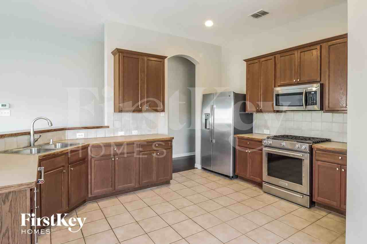 14048 Tanglebrush Trl - Photo 6 of 15