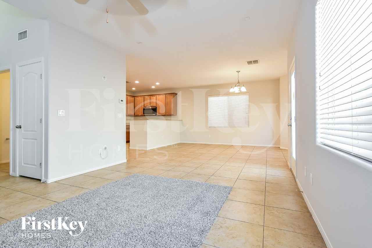 9328 Euphoria Rose Ave - Photo 4 of 16