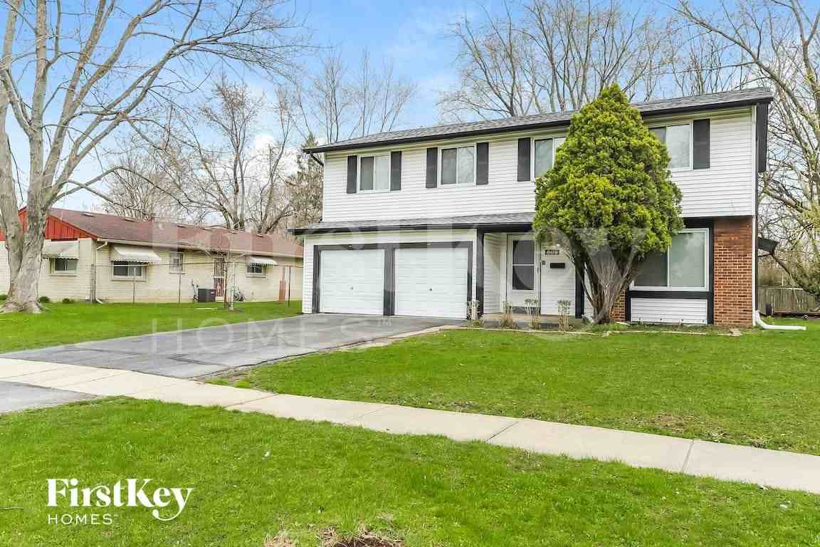 803 Blackhawk Dr - Photo 2 of 15