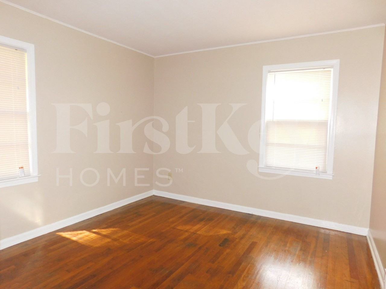 4896 Lochinvar Rd - Photo 7 of 10