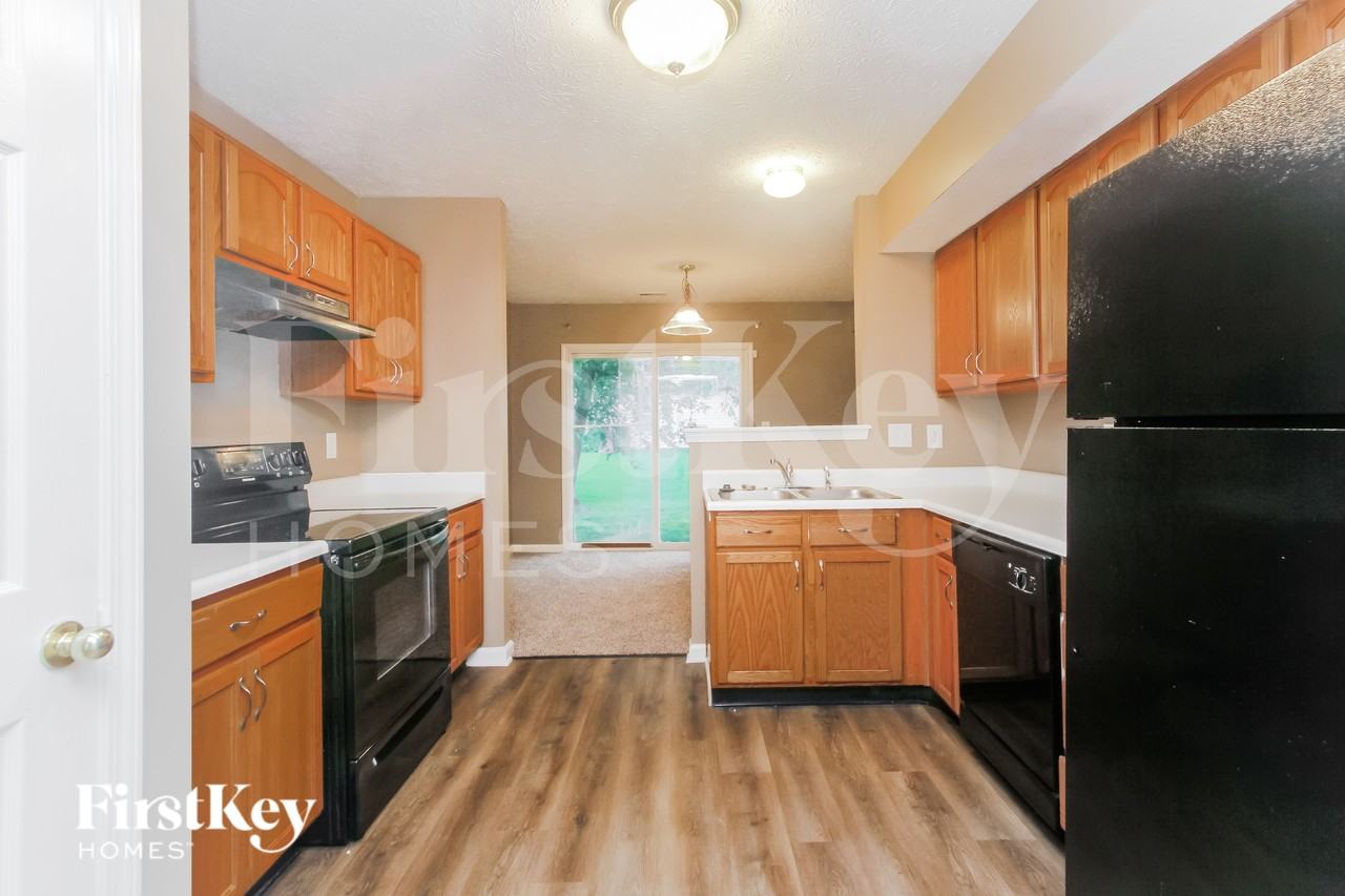 3661 Cedar Pine Pl - Photo 6 of 16