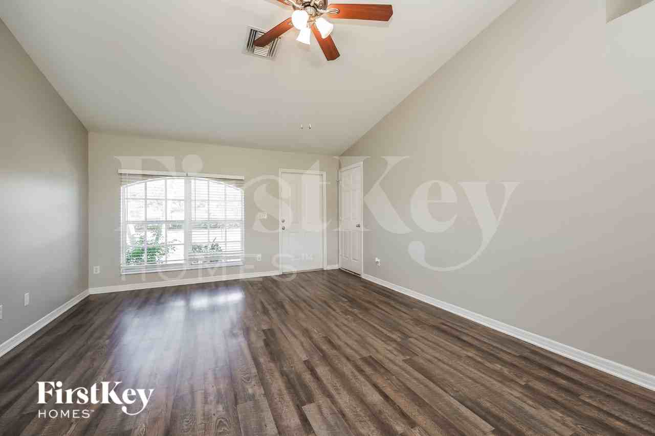 316 Swave - Photo 4 of 16