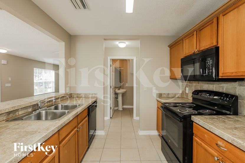 228 Draw Bridge Ln - Photo 7 of 16