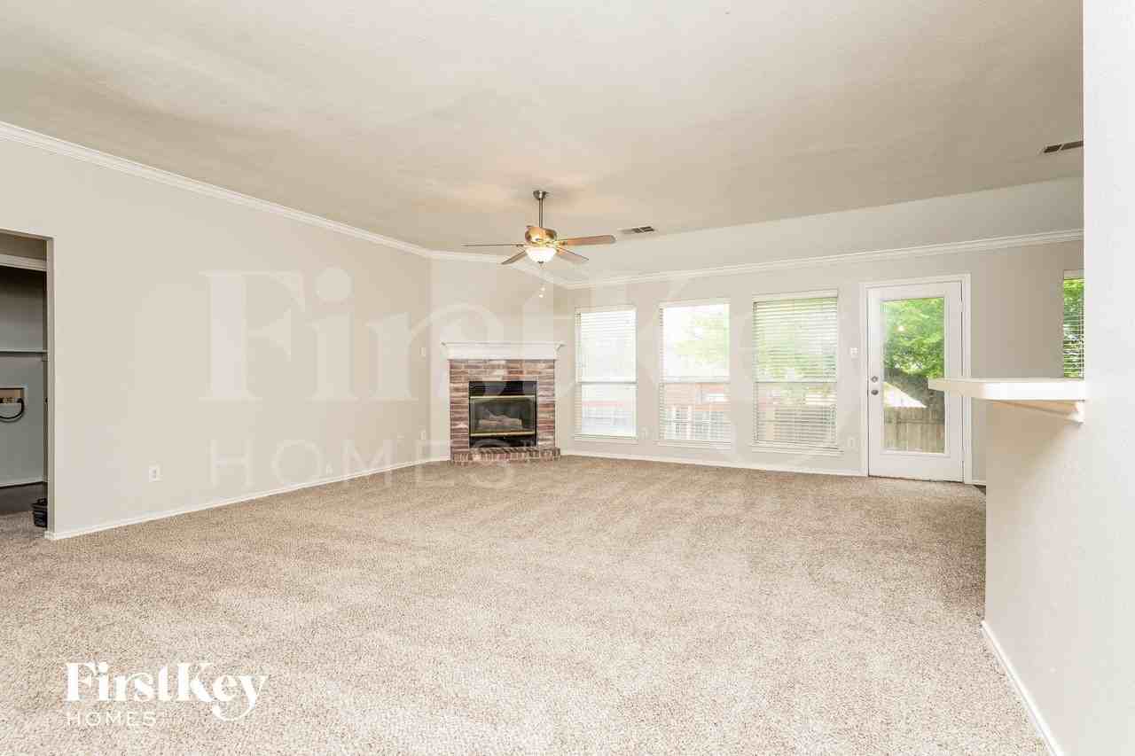 1508 Pintail Ct - Photo 2 of 15