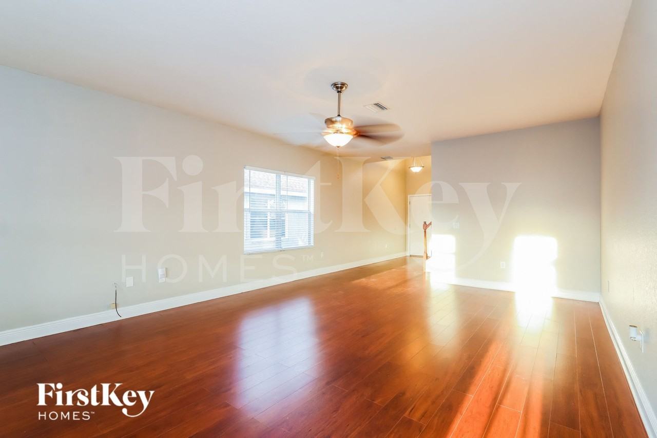 14437 Barley Field Dr - Photo 2 of 16