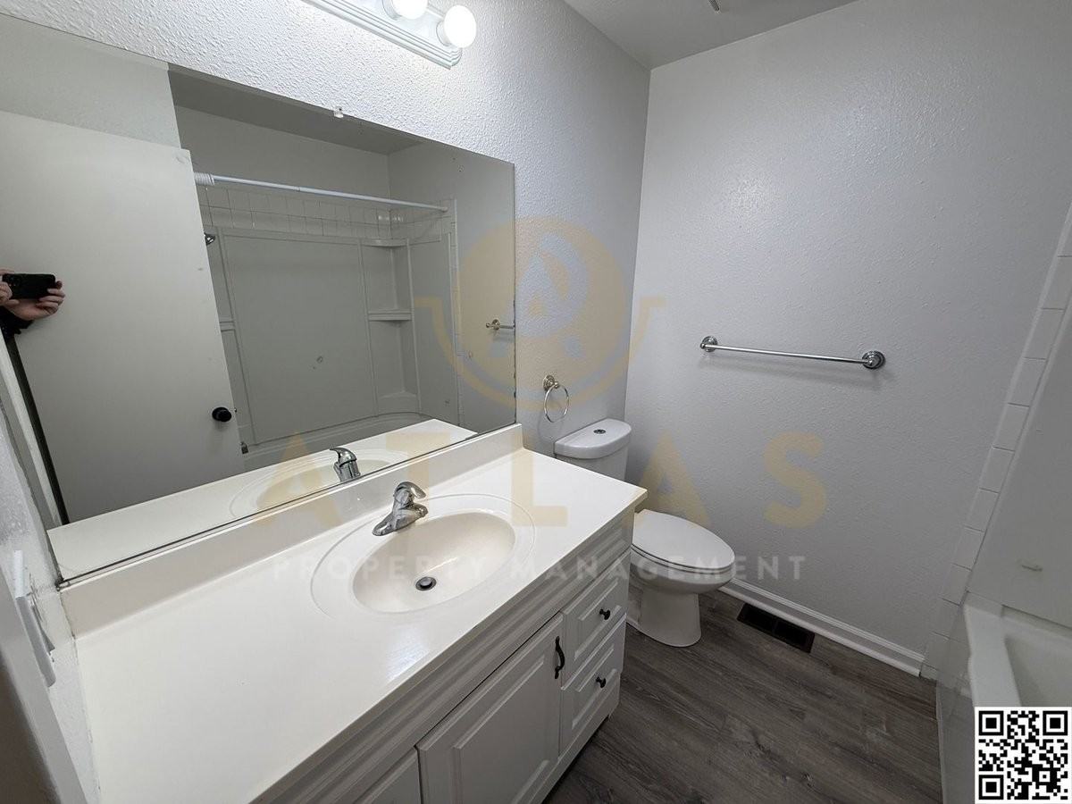 936 Santa Alicia Dr - Photo 3 of 10