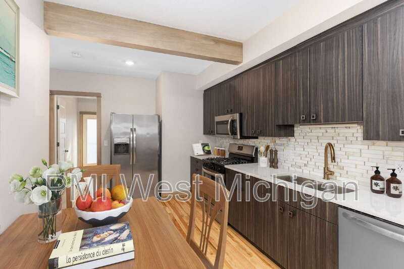 802 Douglas St Nw #A - Photo 6 of 13