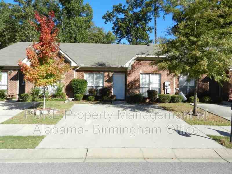 2755 Southwood Ln - Photo 2 of 17