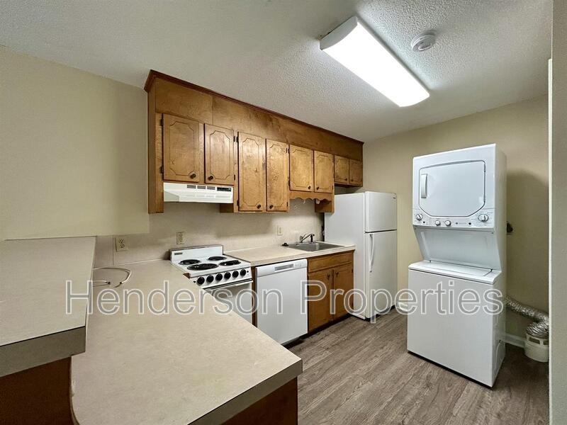 1442 Riverview Rd #114 - Photo 7 of 10
