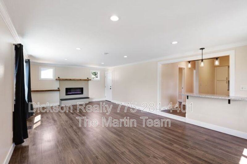 309 4th St - Photo 5 of 35