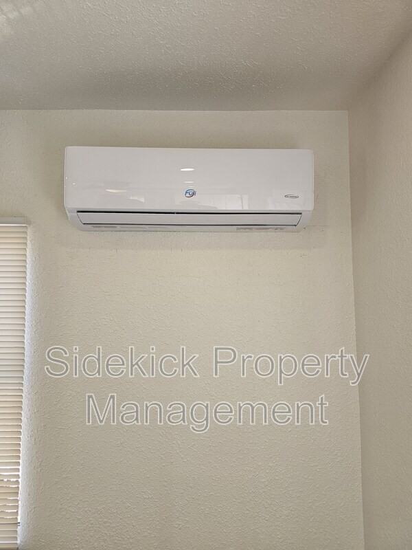 1157 S Townsend Ave - Photo 6 of 19