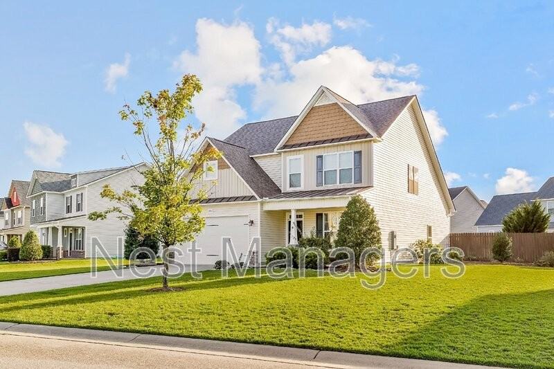 1081 Ronald Reagan Dr - Photo 4 of 37