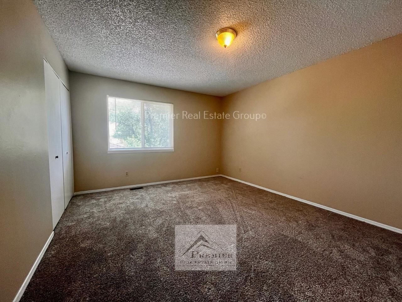 1751 Shenandoah Dr #B - Photo 7 of 7