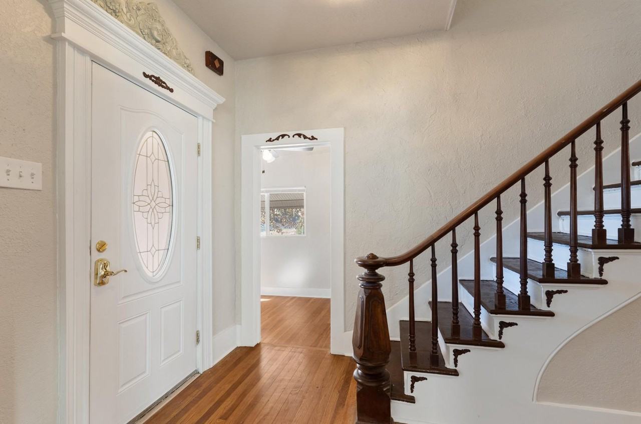 502 E Boulder St - Photo 2 of 38