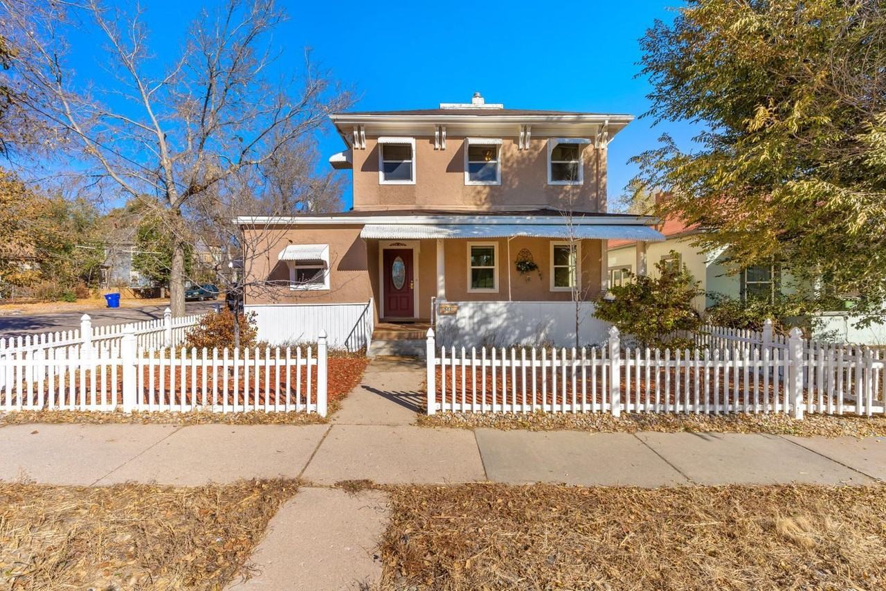 502 E Boulder St - Photo 3 of 38