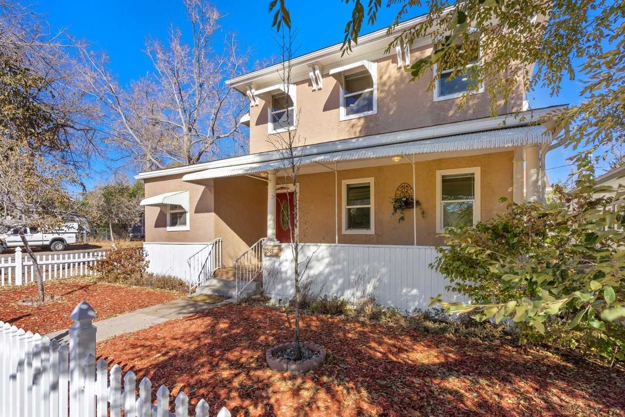 502 E Boulder St - Photo 5 of 38