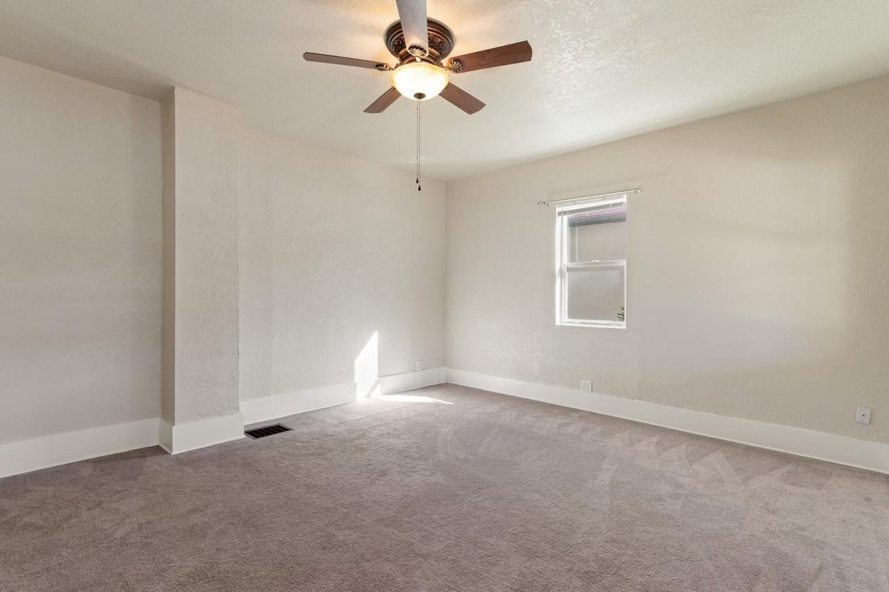 502 E Boulder St - Photo 6 of 38