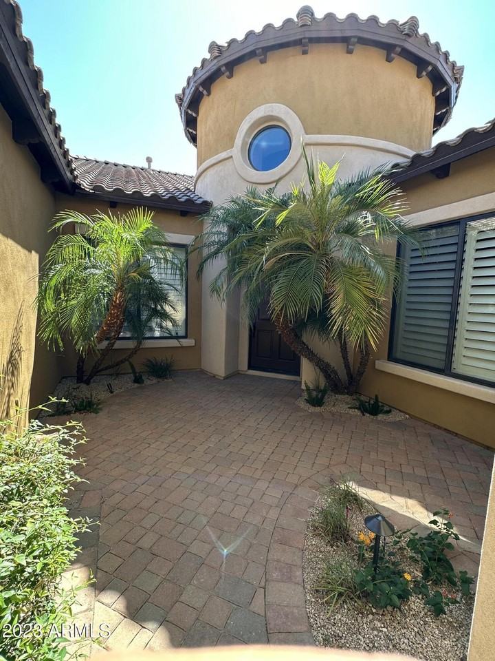 17388 N 101st Way - Photo 2 of 33