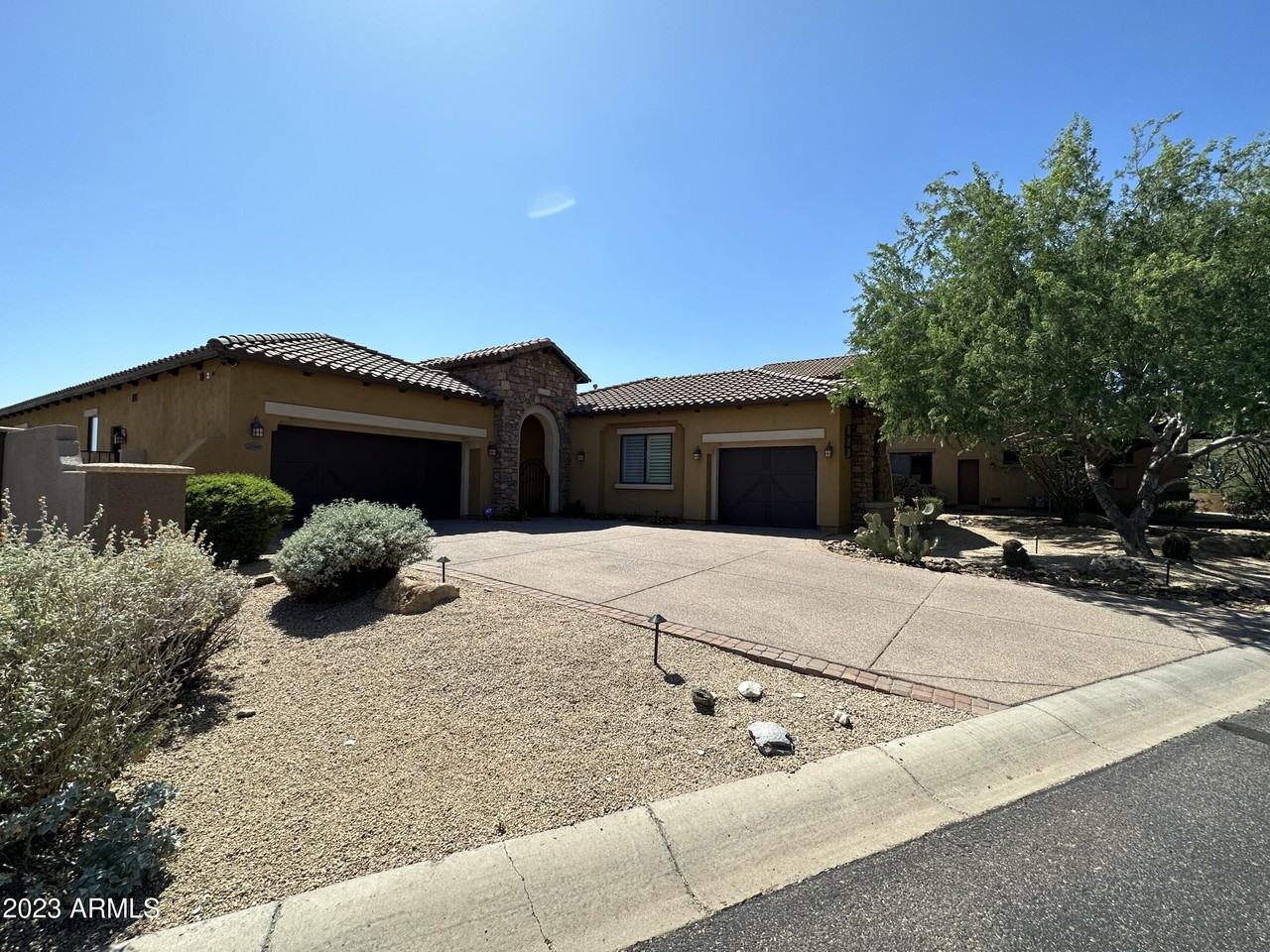 17388 N 101st Way - Photo 4 of 33