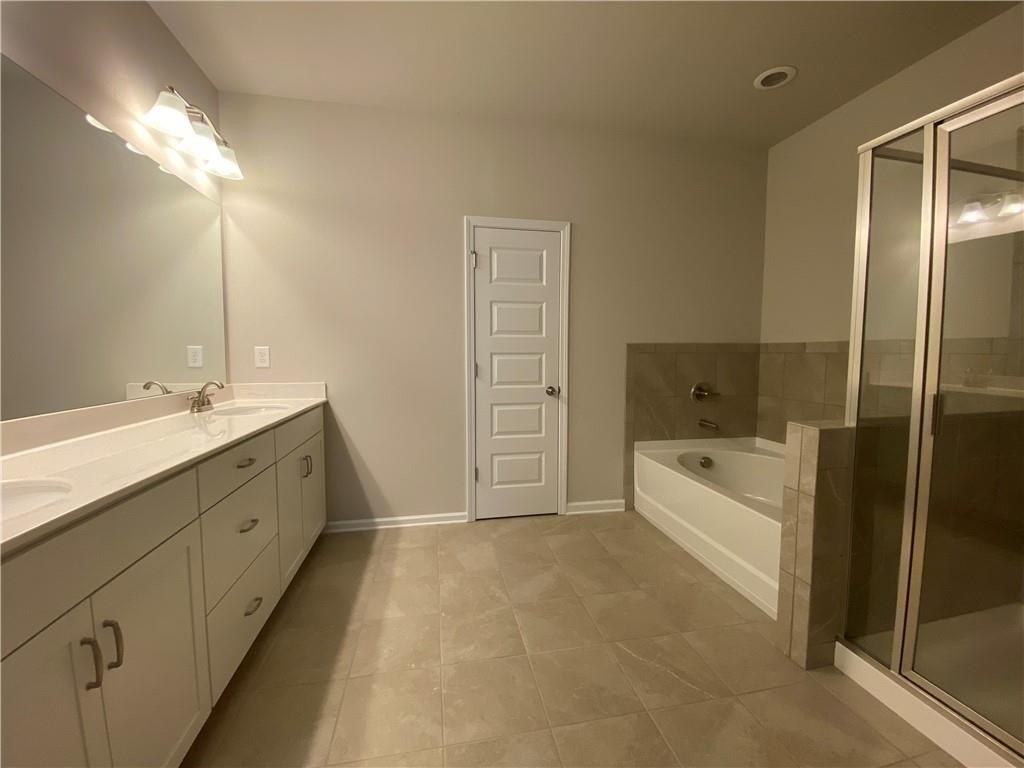 2597 Bloom Cir ##43 - Photo 7 of 12