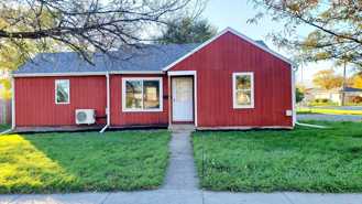 1042 17th St N #1042 - Photo 1 of 1