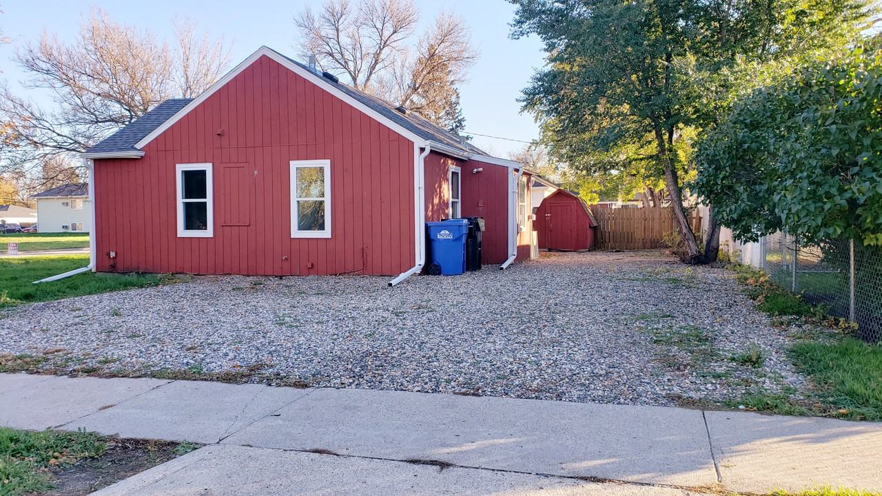 1042 17th St N #1042 - Photo 6 of 12