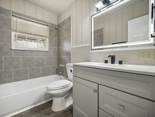 3837 Earl St #B - Photo 2 of 8