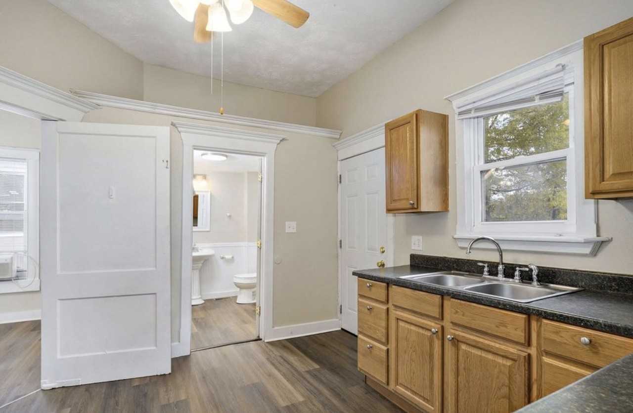 1530 N National Ave - Photo 6 of 20