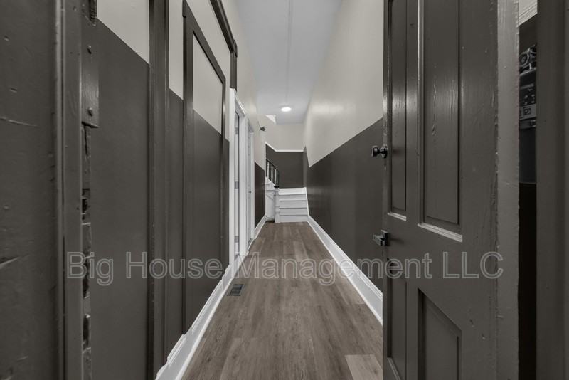 1725 Hollins St - Photo 6 of 29