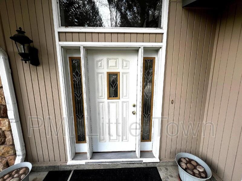 8320 S Ammons St - Photo 3 of 20