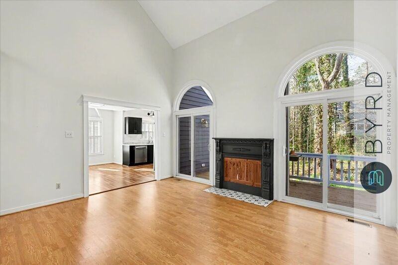 14304 Cove Ridge Pl - Photo 5 of 25