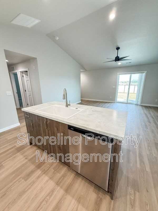 1870 W Unforgettable St - Photo 5 of 25