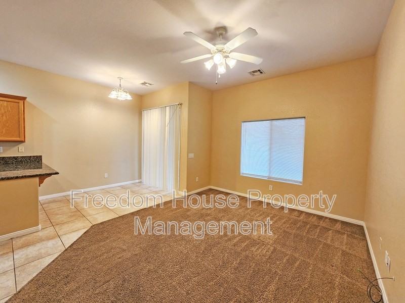 1421 Star Rd #4 - Photo 6 of 46