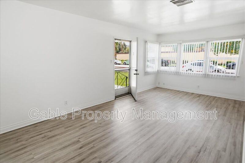 22915 9th St #3 - Photo 2 of 13