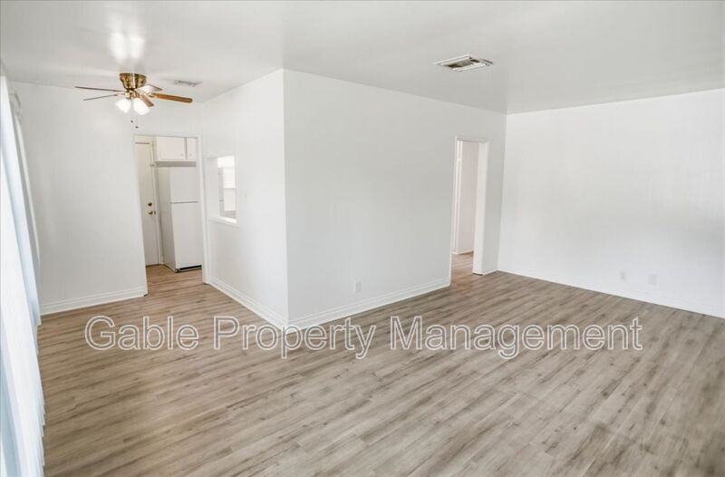 22915 9th St #3 - Photo 4 of 13