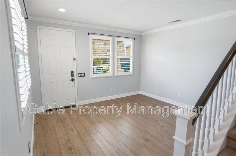 24313 La Montura Dr - Photo 2 of 31