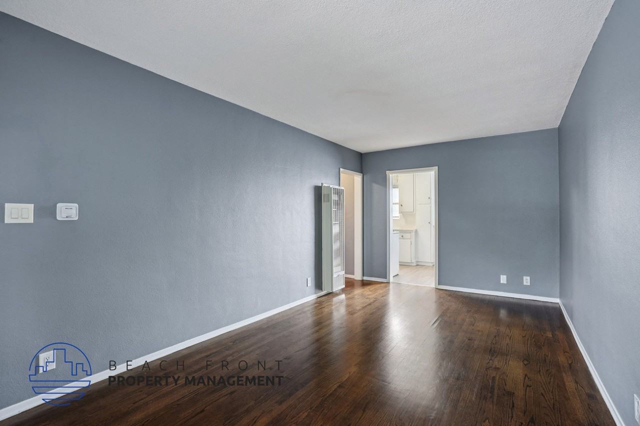 3828 Carolina St. - Photo 7 of 16