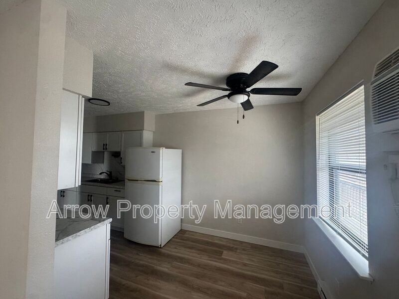 610 S 7th St - Photo 2 of 6