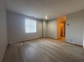 featured image of 208 E 5th St
