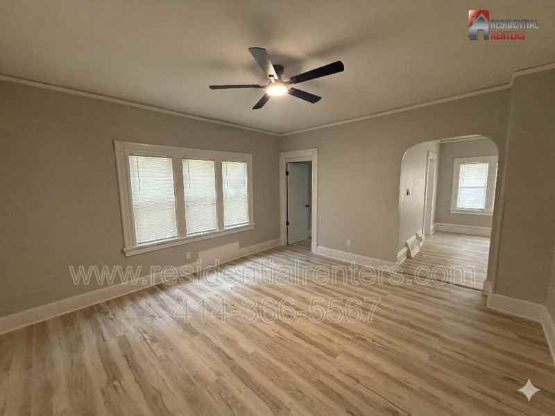 2724 N Palmer St - Photo 4 of 11