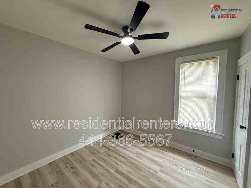 2724 N Palmer St - Photo 6 of 11