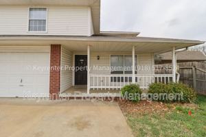 featured image of 1307 N Willow Dr #B