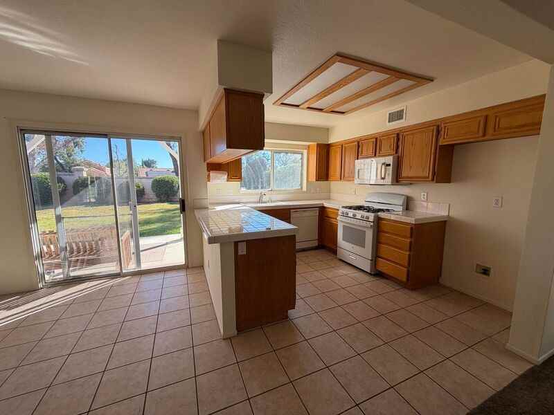 43470 Corte Barbaste - Photo 6 of 24