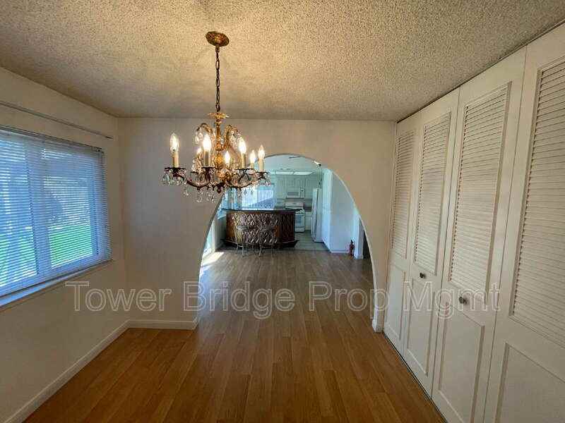 9400 Appalachian Dr - Photo 4 of 42