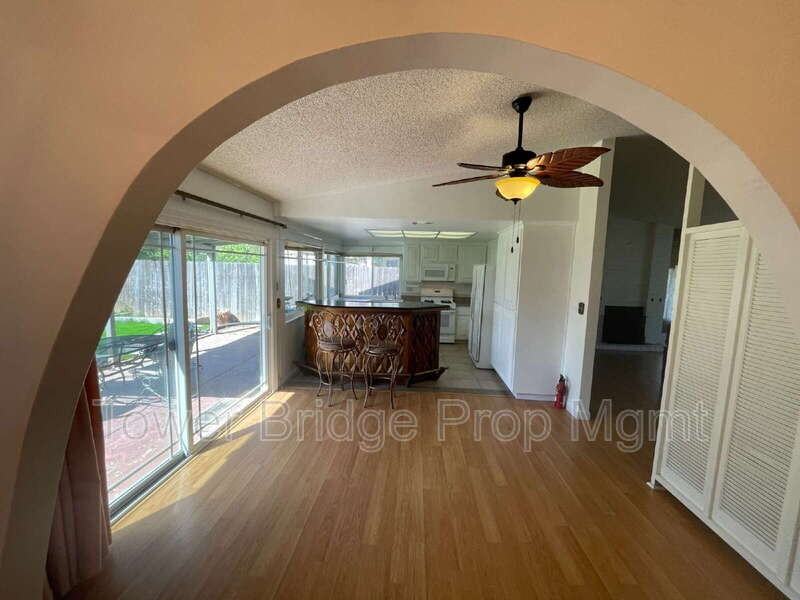 9400 Appalachian Dr - Photo 5 of 42